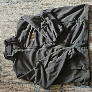 Crew neck